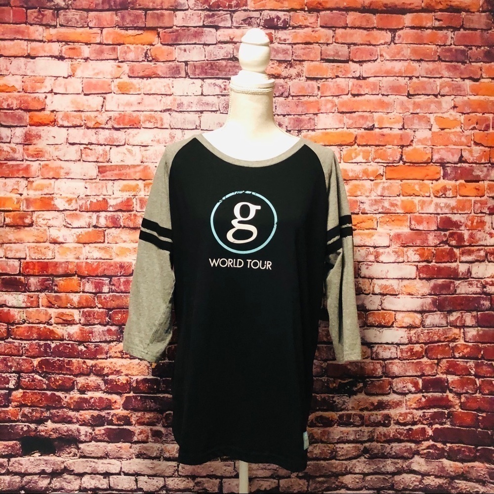 GARTH BROOKS WORLD TOUR T-SHIRT BLACK/GRAY SZ XL